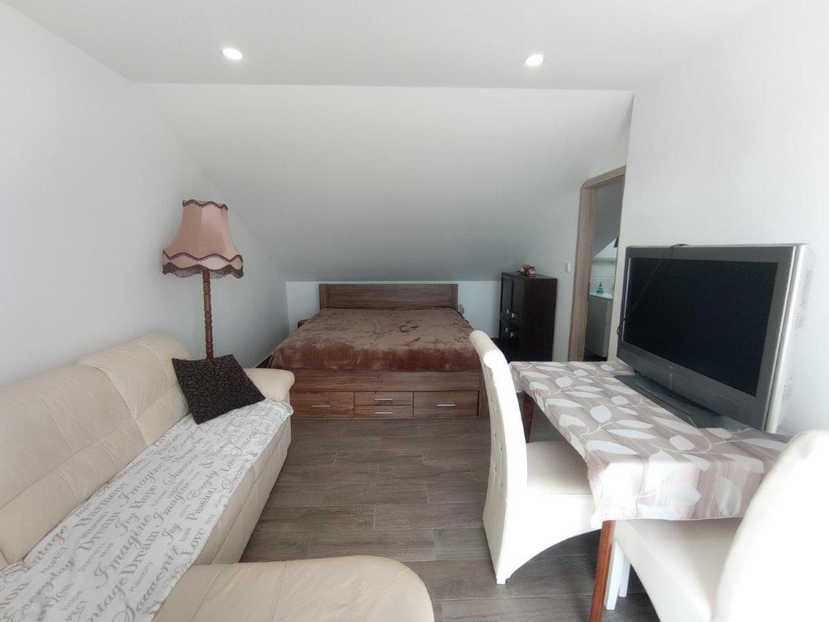 Vila Zdenka Apartmants Цриквеница Экстерьер фото