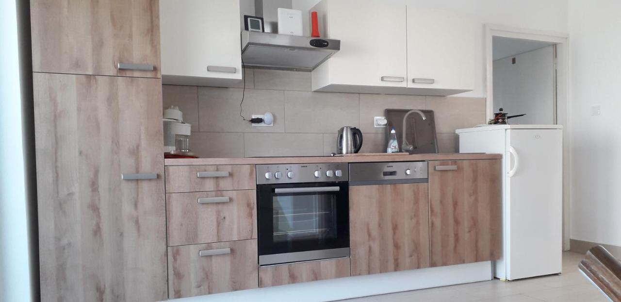Vila Zdenka Apartmants Цриквеница Экстерьер фото
