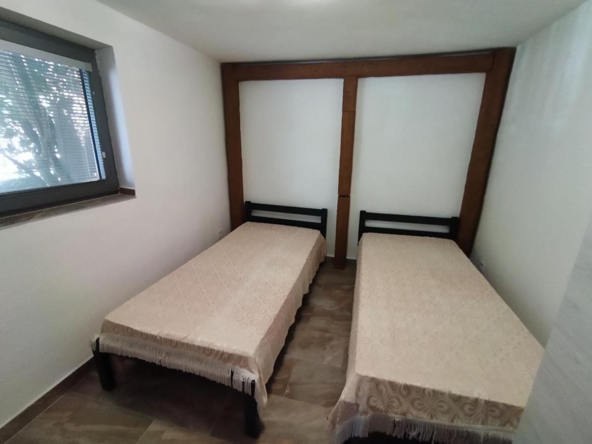 Vila Zdenka Apartmants Цриквеница Экстерьер фото