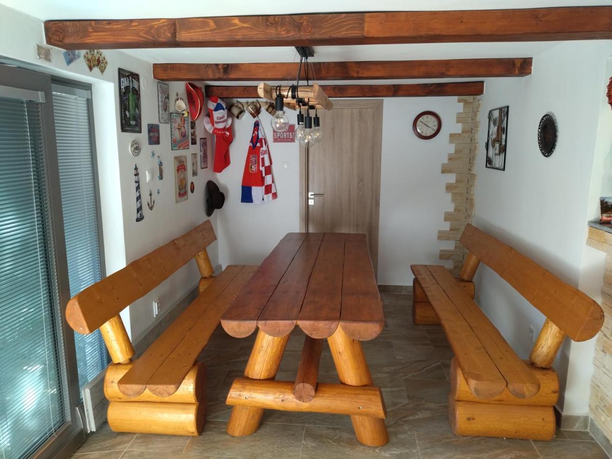Vila Zdenka Apartmants Цриквеница Экстерьер фото